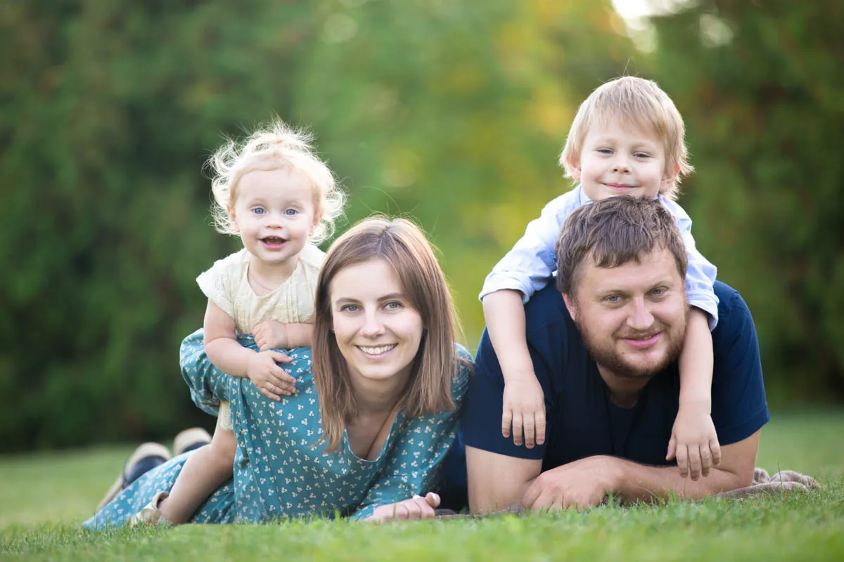 The Impact of Hearing Loss on Relationships and Communication